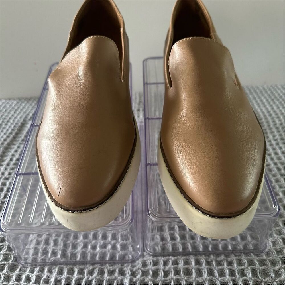 Nordstrom RackWomen's Leather Slip-On Sneakers Size 8.5 Casual Comfort Shoes‎